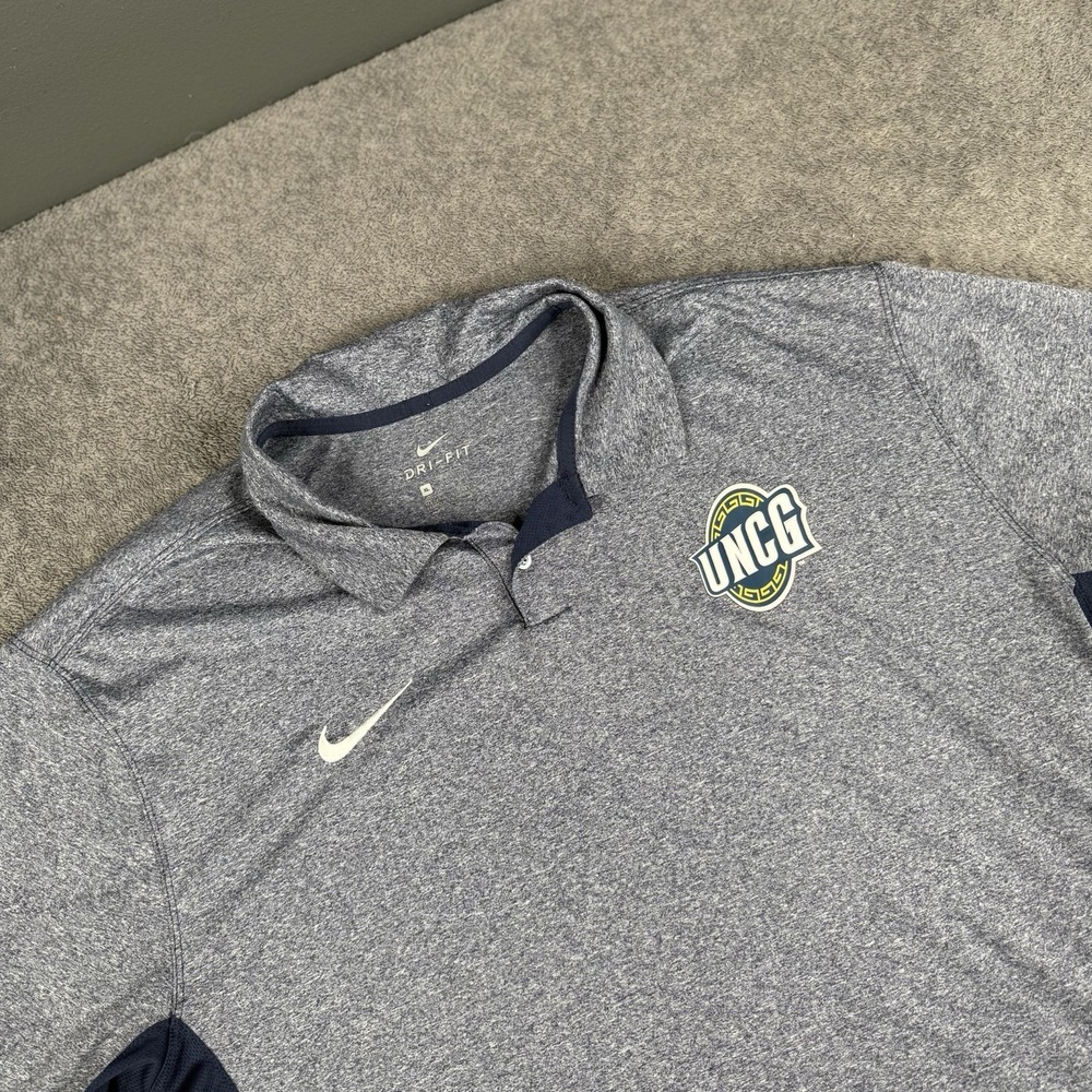 UNC‎ Greensboro Nike Polo Size XL Gray Dri-Fit Men's